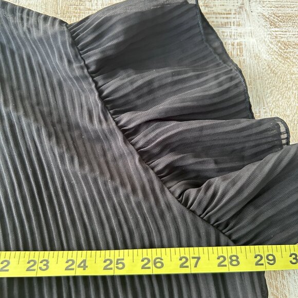 Black Sheer Cropped Blouse/Top/Shirt Ruched Neck Size Large - Picture 4 of 7